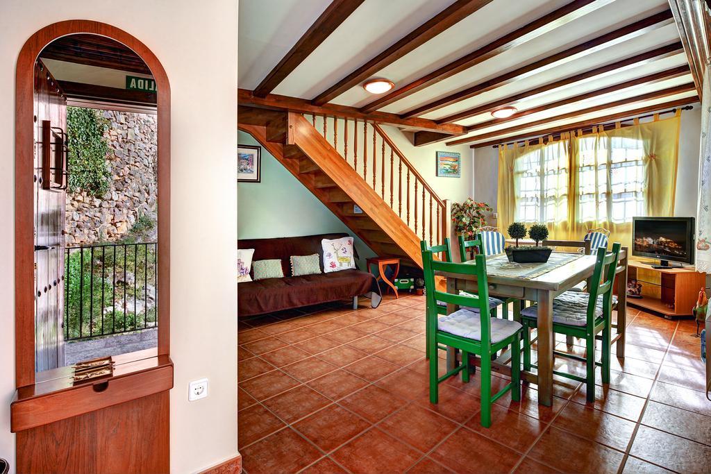 Apartamentos Bellavista Alquézar Kültér fotó